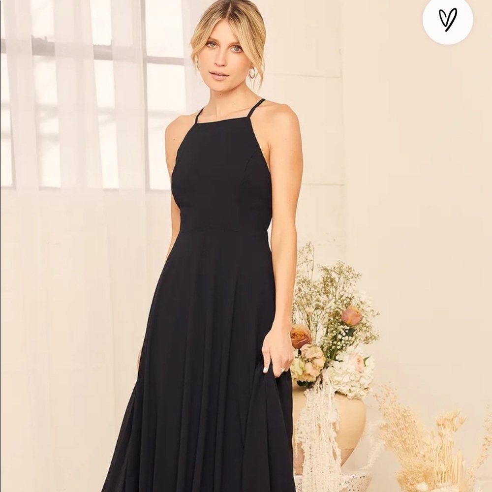 NWT Lulu’s Black Maxi Criss Cross back Dress